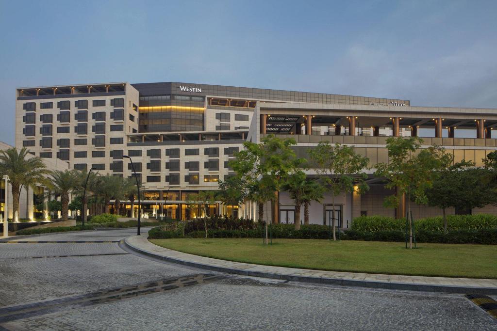 The Westin Doha Hotel and Spa